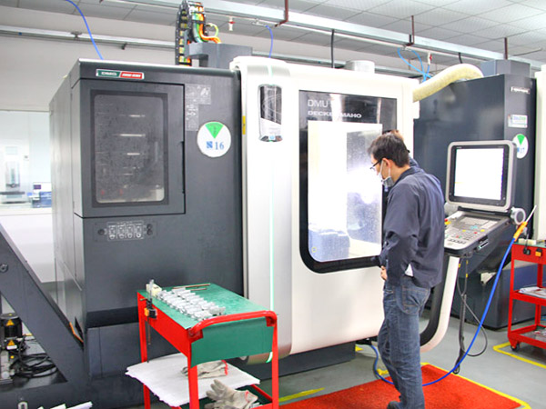 CNC Macherged DMG 5 Axis