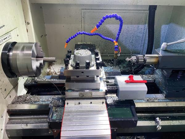 Aplikasi permesinan CNC