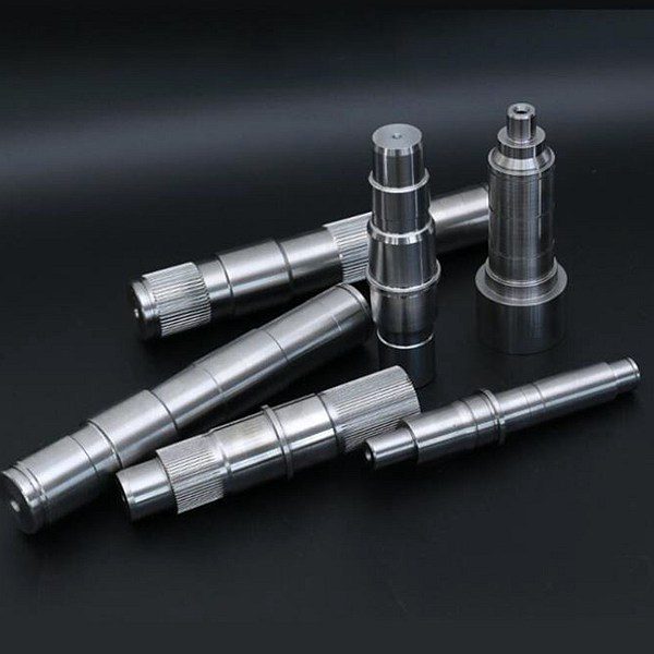 precision-turning-shaft-600x600